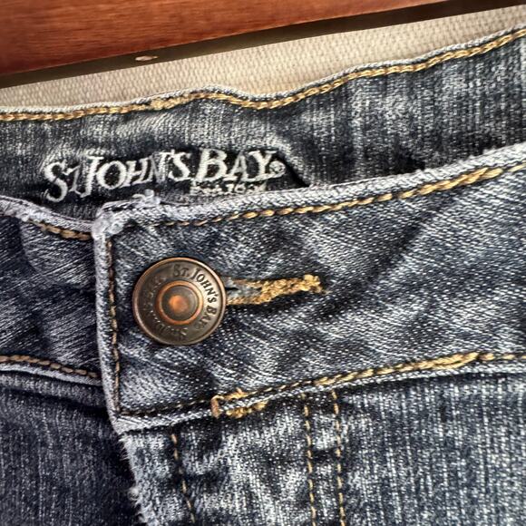 St John's Bay Women's Jeans Size 24W Blue Denim Embroidery Pockets Bootcut - Picture 4 of 12